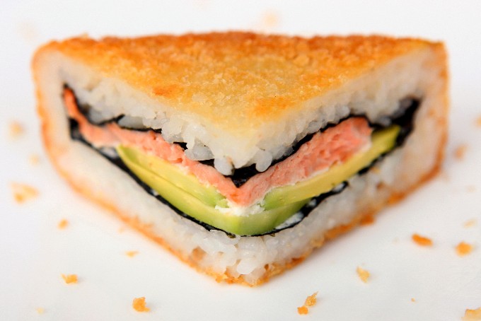 חיוך סושי חם